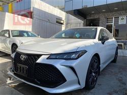 تويوتا أفالون